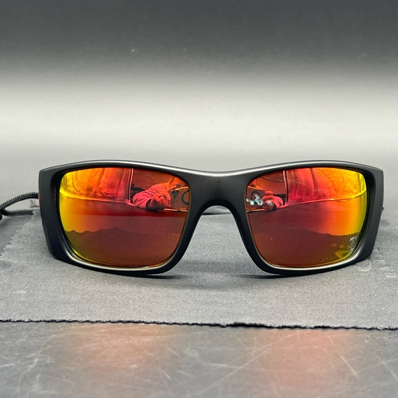 Oakley Polarized Fuel Cells | Black Frame with Red Lens - Picture 2 of 6